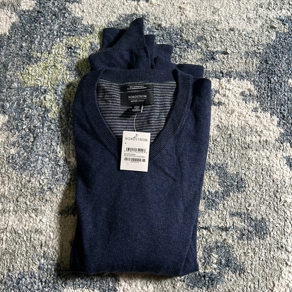 Mens sweater